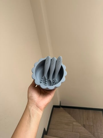 Lion Bowl